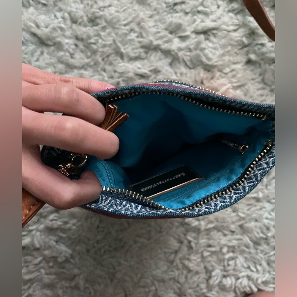 Purse - Picture 5 of 6
